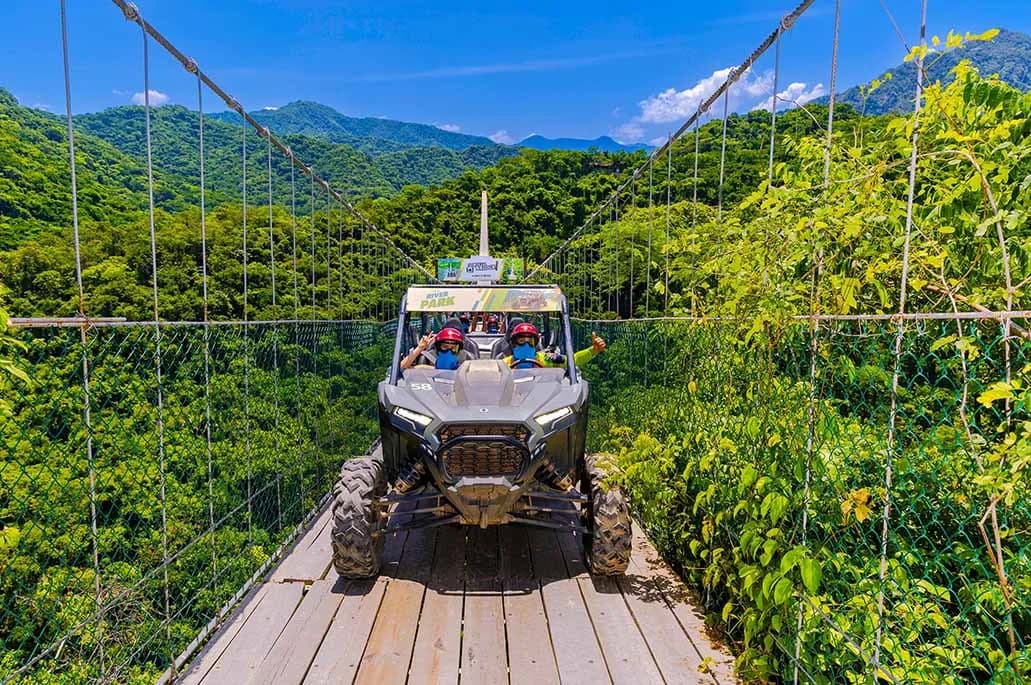 RZR o ATV Jorullo Bridge foto 1