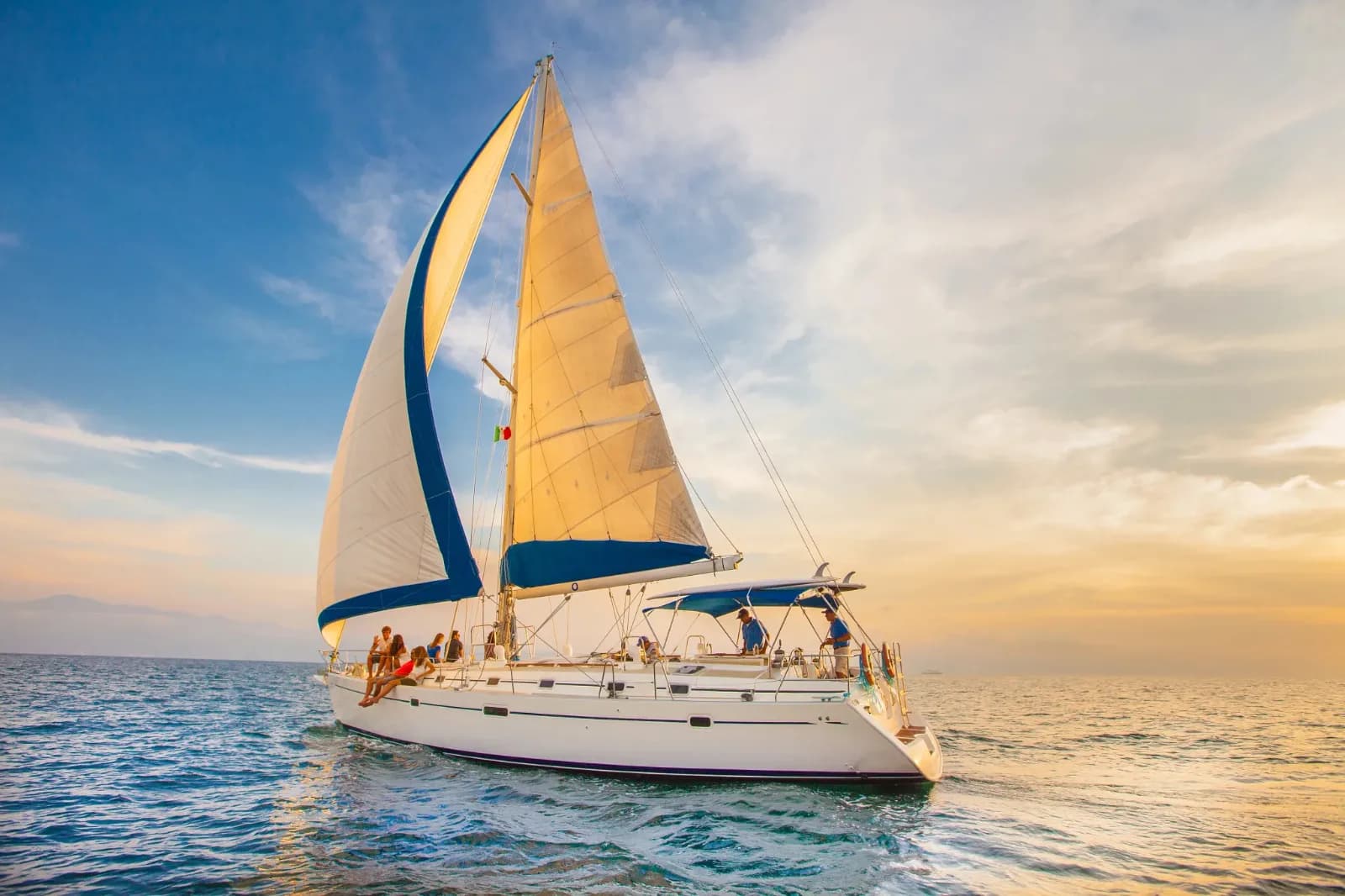 Velero al Atardecer foto 4